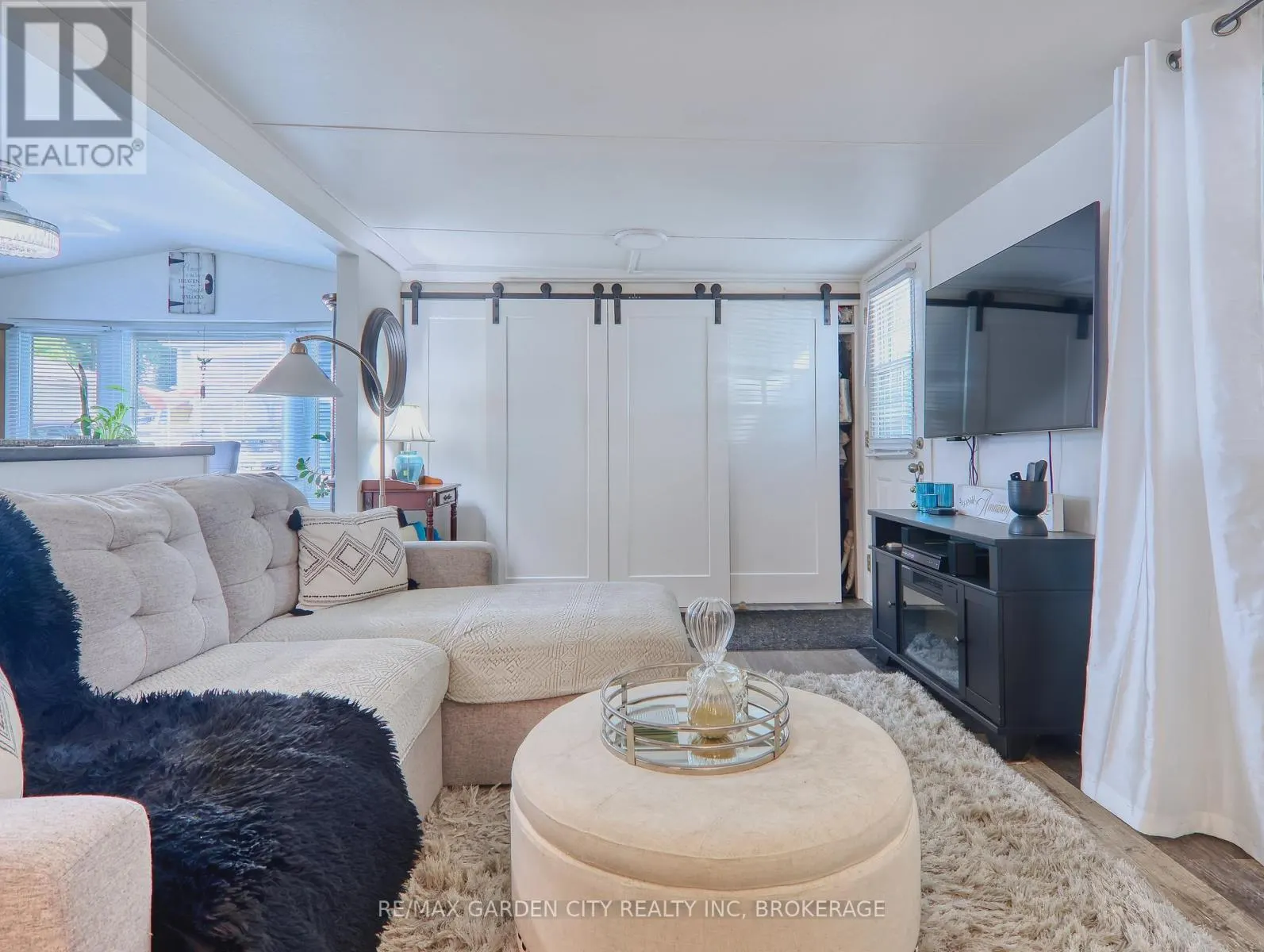426 - 23 FOUR MILE CREEK ROAD, #426