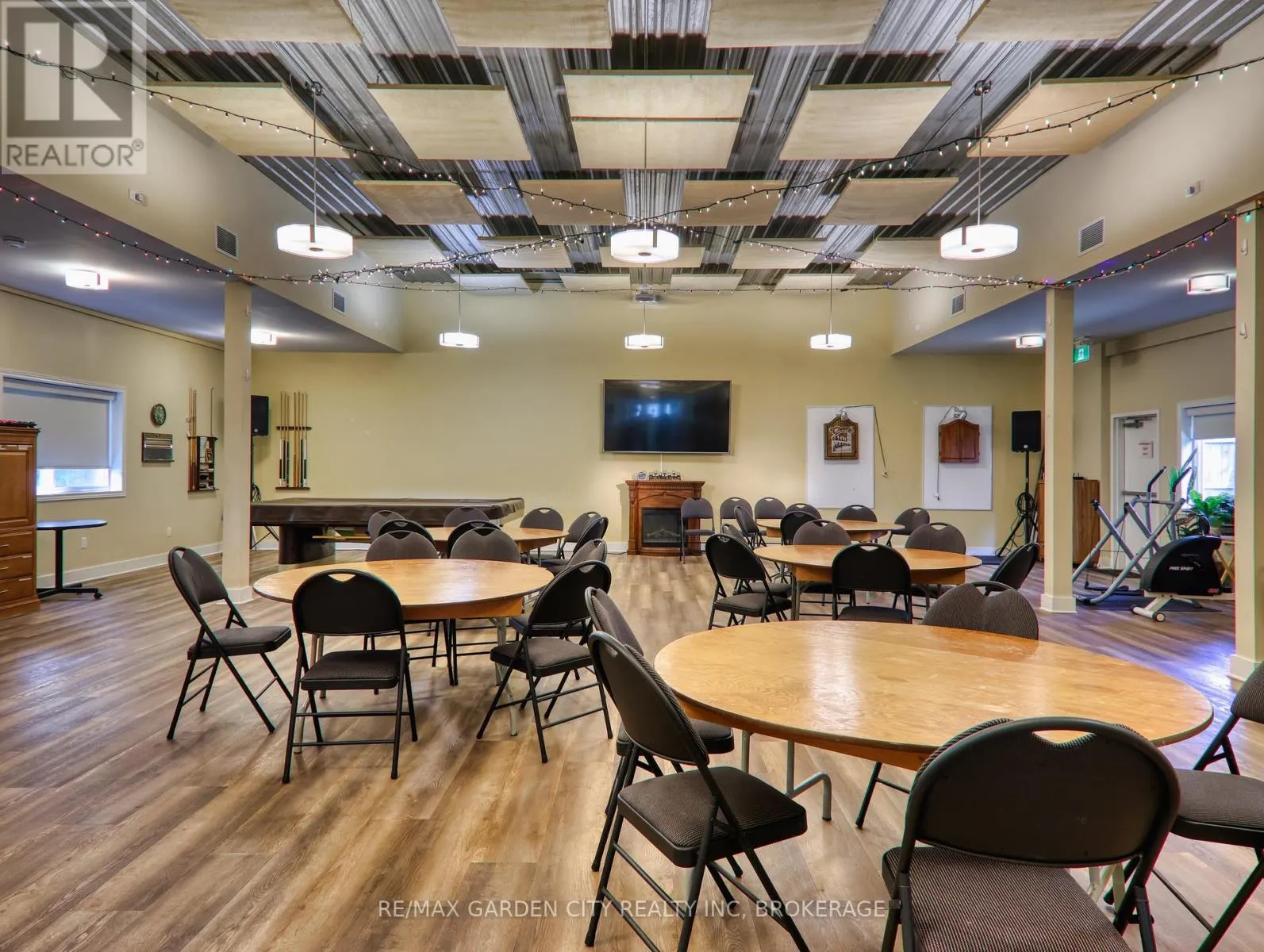 426 - 23 FOUR MILE CREEK ROAD, #426