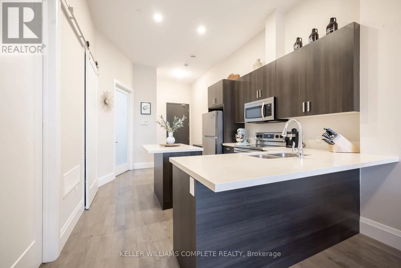 206 - 85 MORRELL STREET