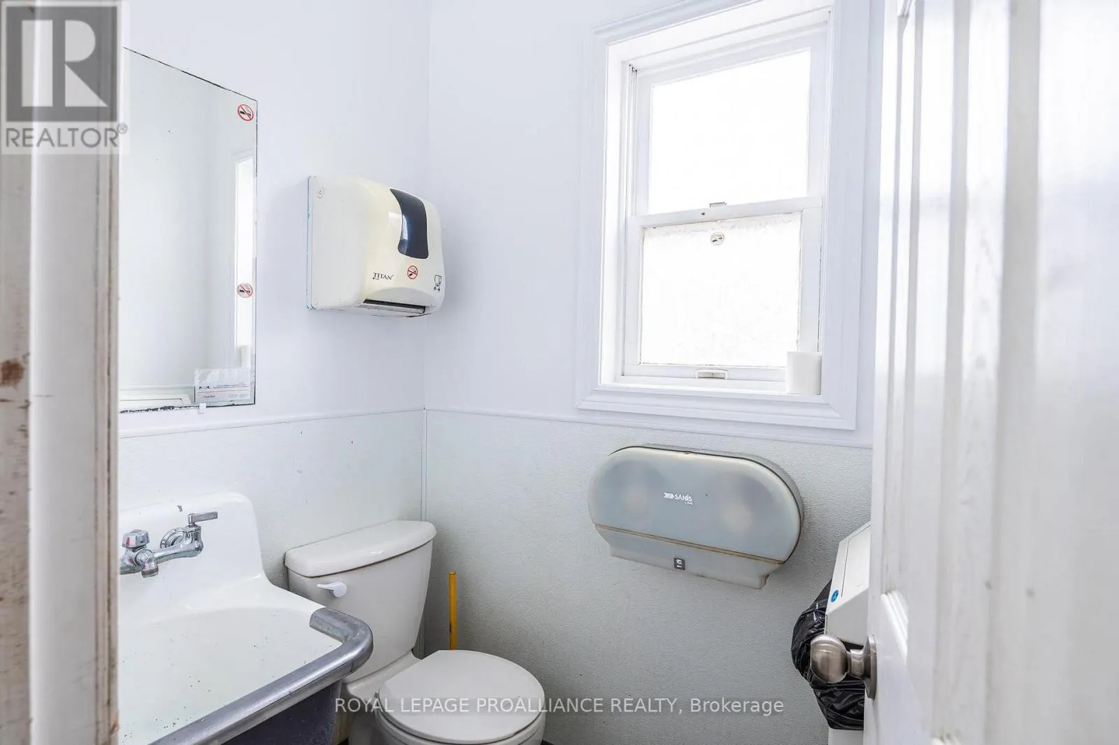 1R - 4741 COUNTY RD 45 ROAD, #1R