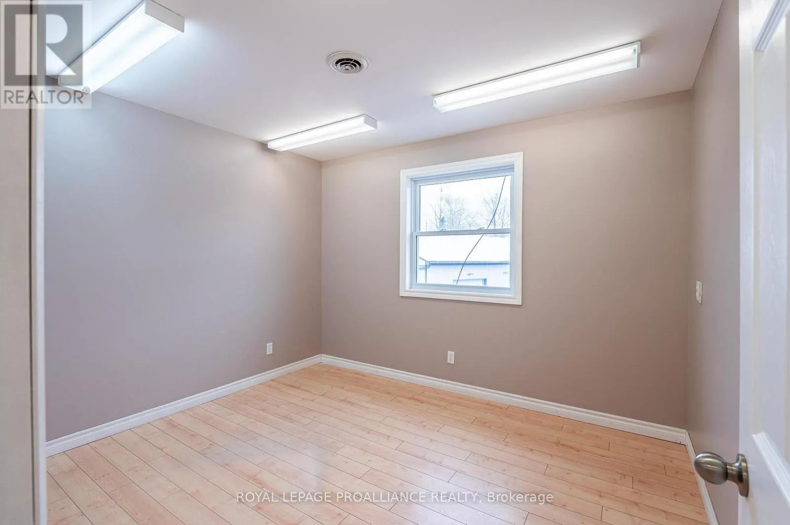1R - 4741 COUNTY RD 45 ROAD, #1R