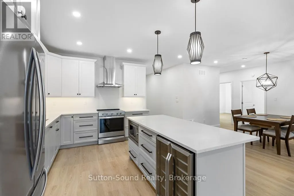 101 - 535 ISAAC STREET, #101