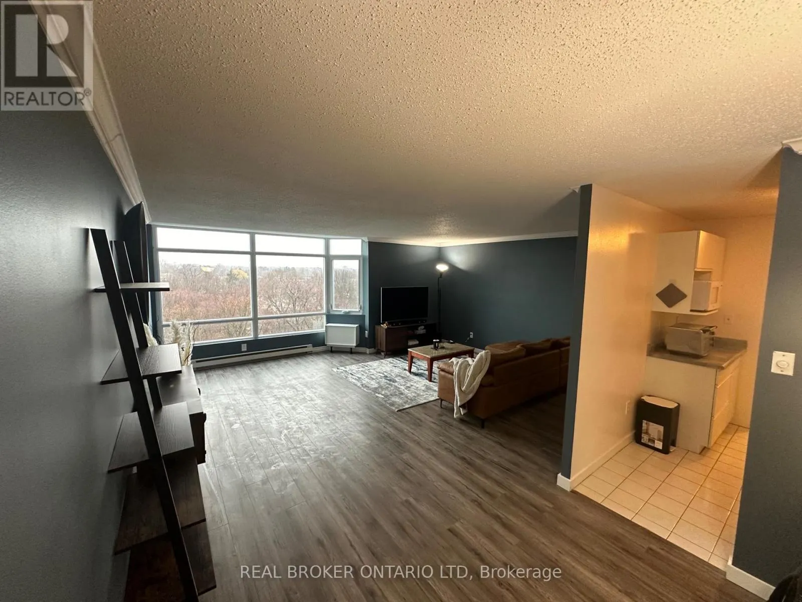 803 - 45 POND MILLS ROAD, #803