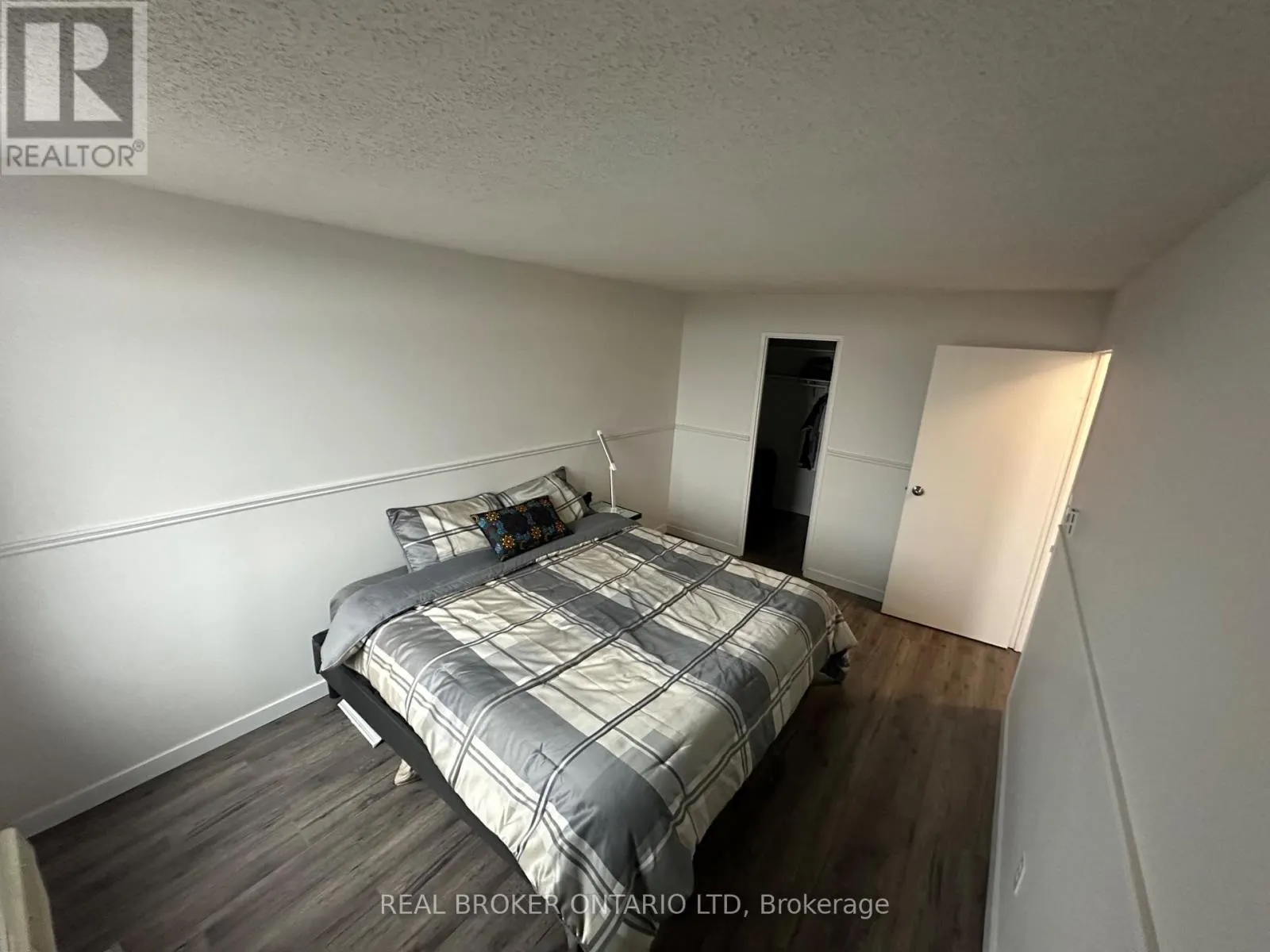 803 - 45 POND MILLS ROAD, #803