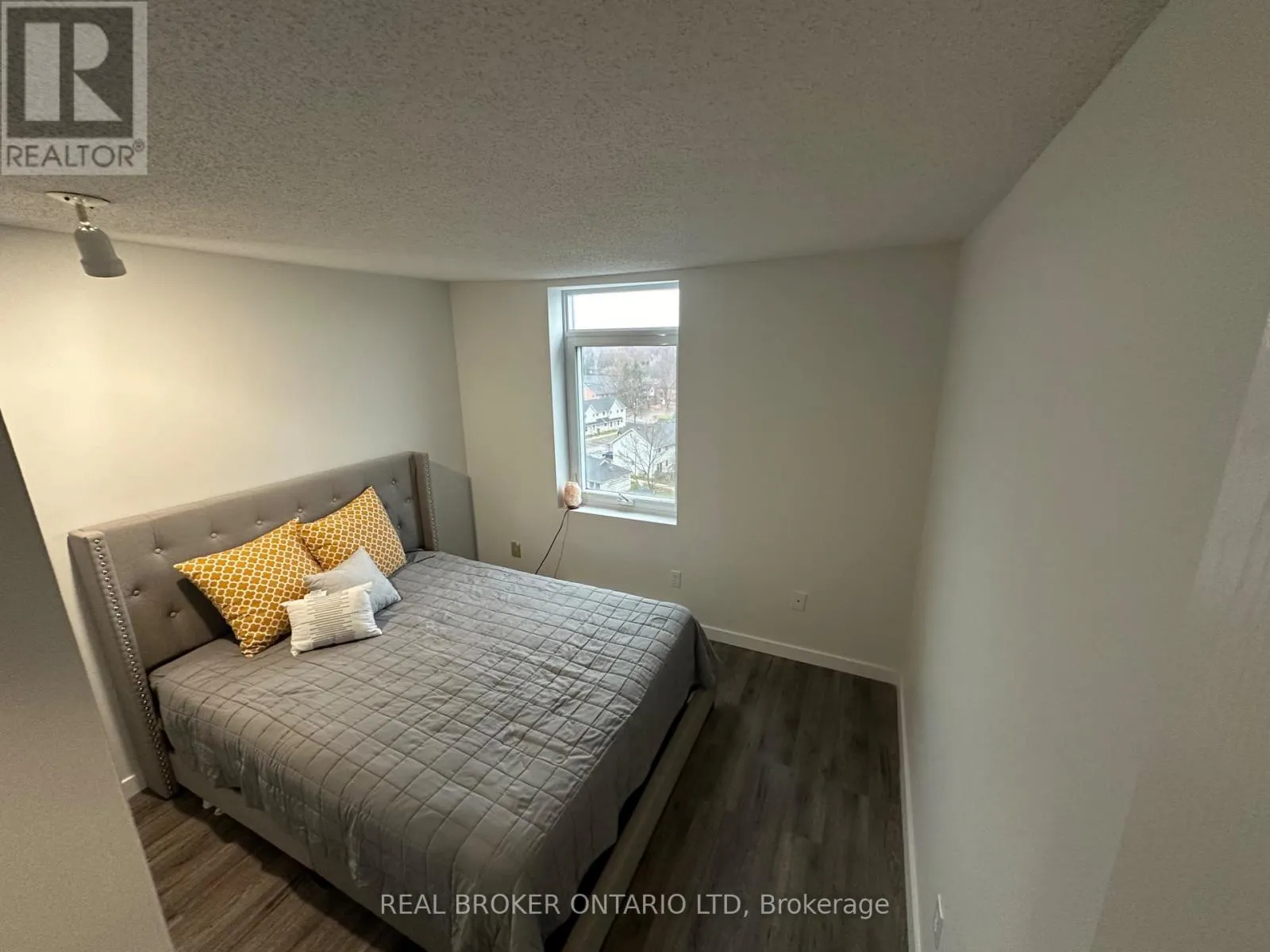 803 - 45 POND MILLS ROAD, #803