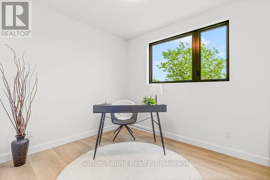 103 - 535 ISAAC STREET, #103