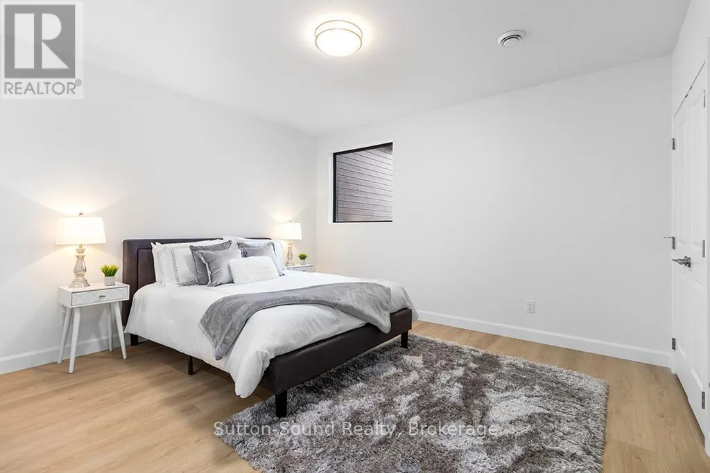 103 - 535 ISAAC STREET, #103