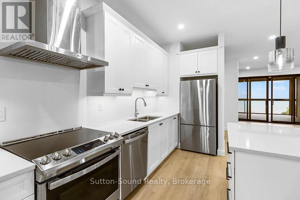 202 - 535 ISAAC STREET, #202