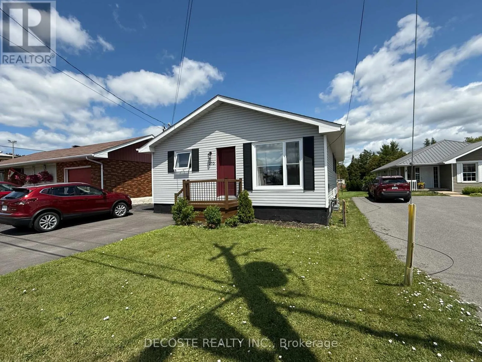 273 MAIN STREET S