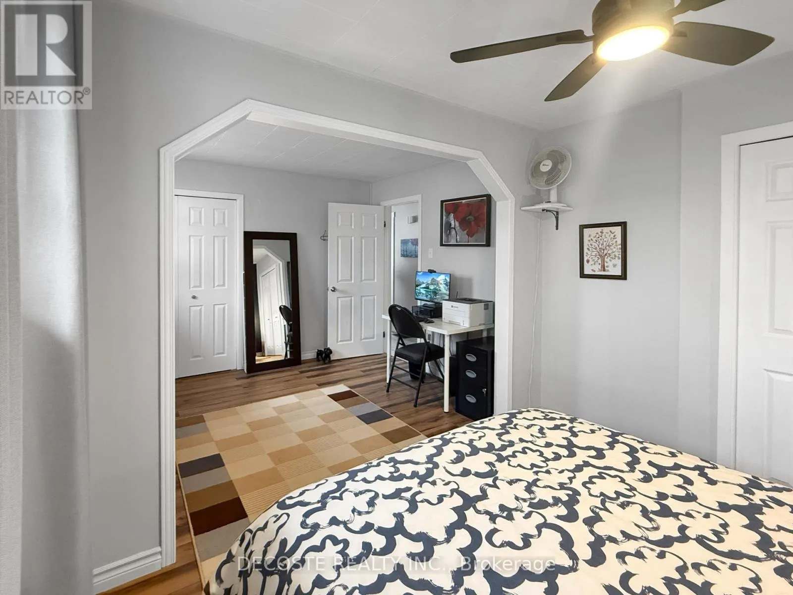 273 MAIN STREET S