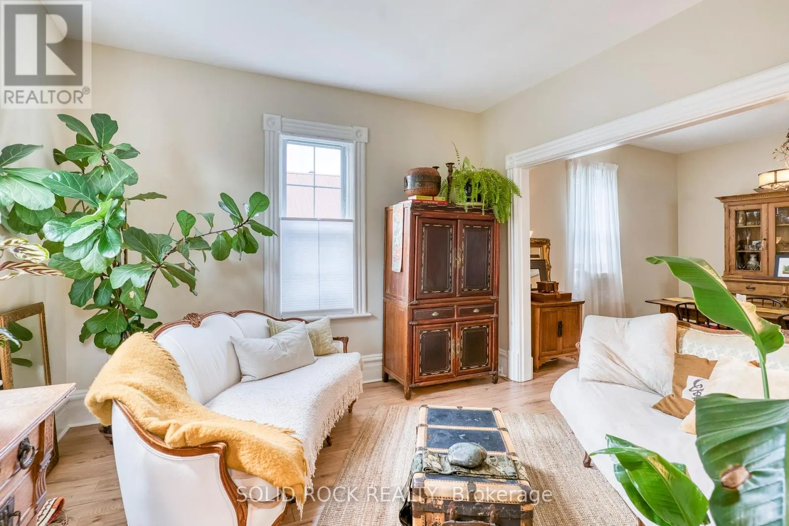 33A AND 33B NAPOLEON STREET
