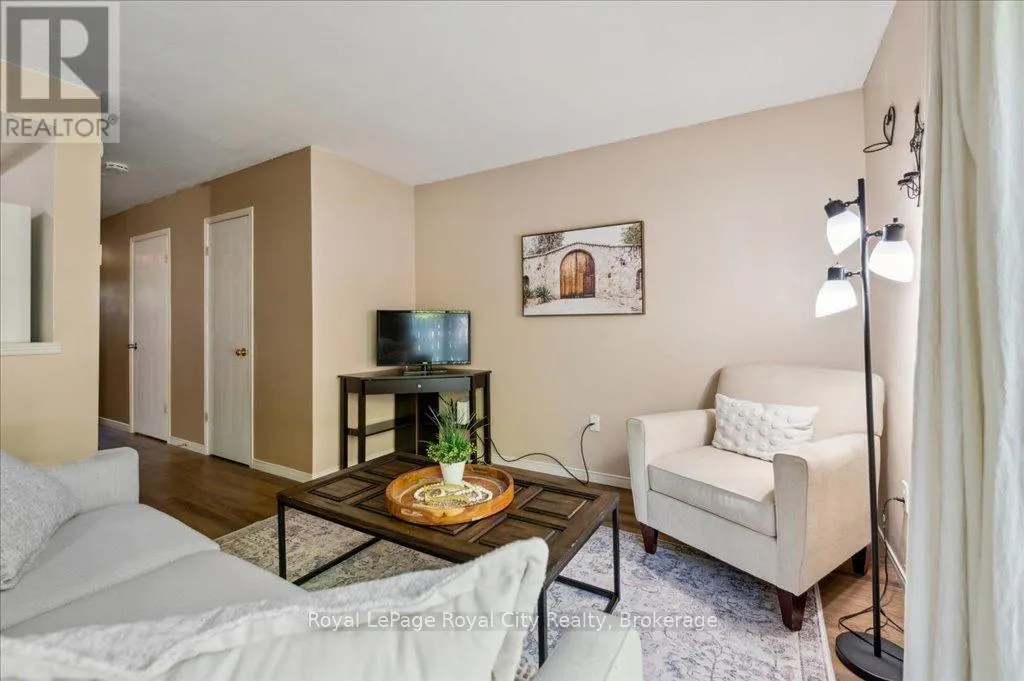 69 ROEHAMPTON CRESCENT