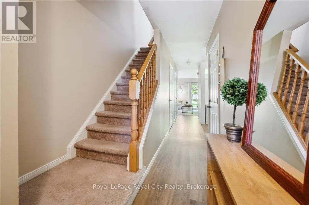 69 ROEHAMPTON CRESCENT