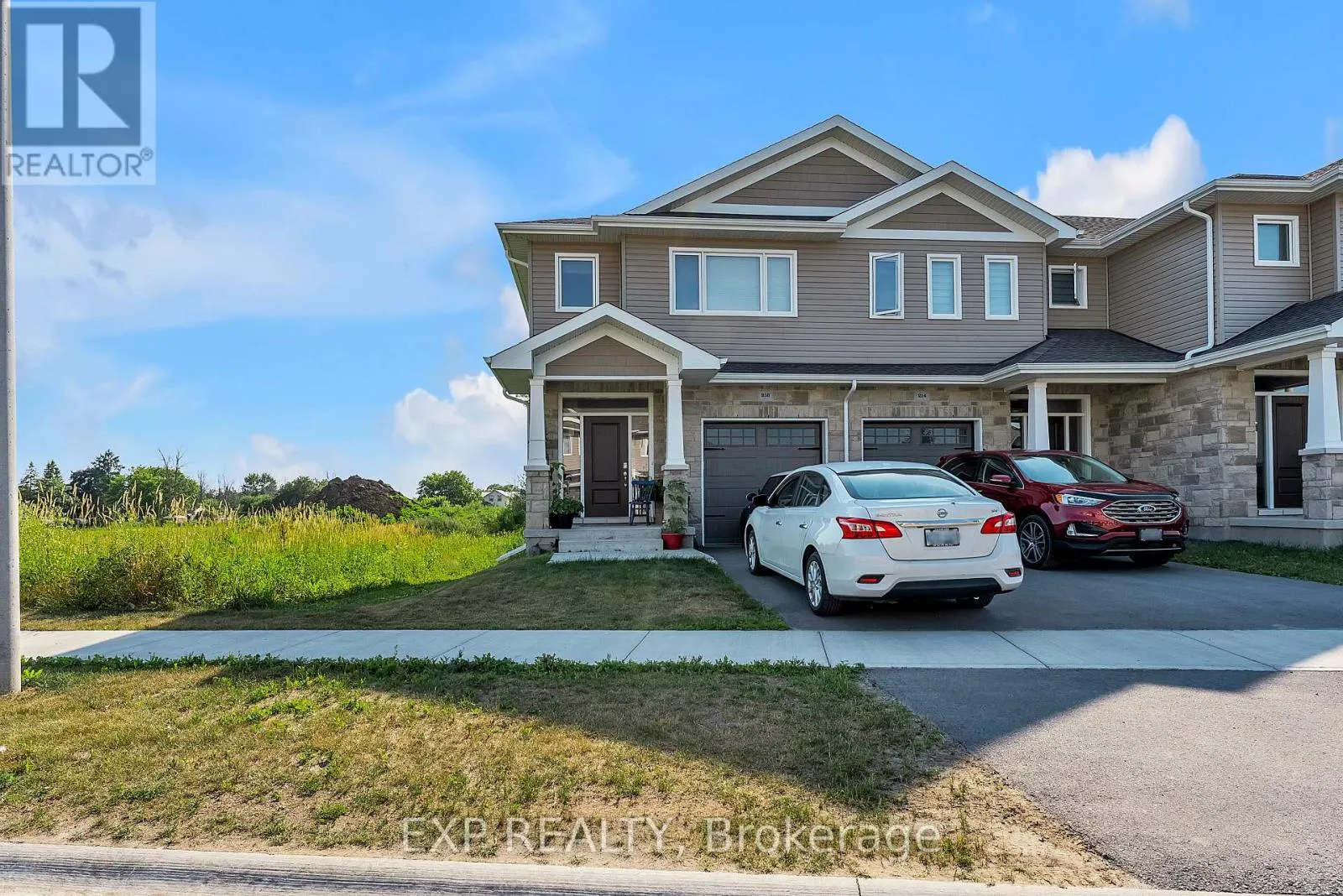 216 HERITAGE PARK DRIVE