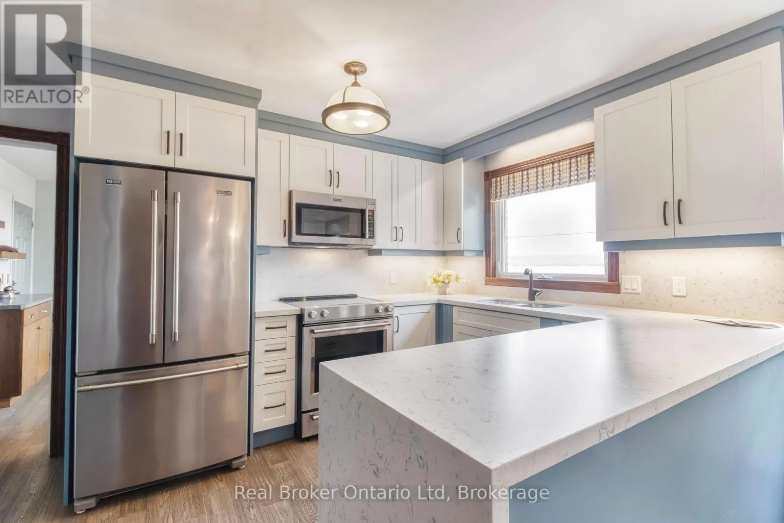121 MALLORY BEACH ROAD