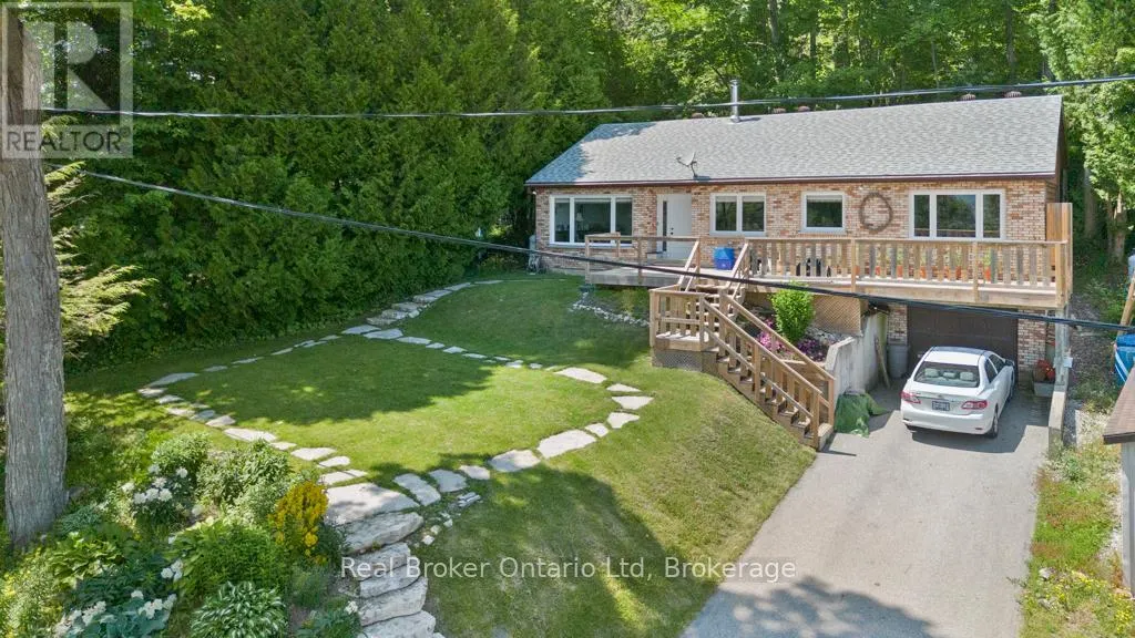 121 MALLORY BEACH ROAD