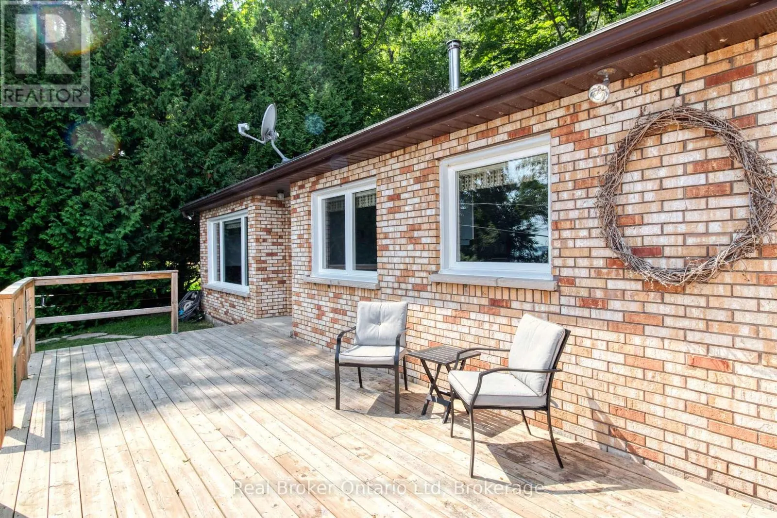 121 MALLORY BEACH ROAD
