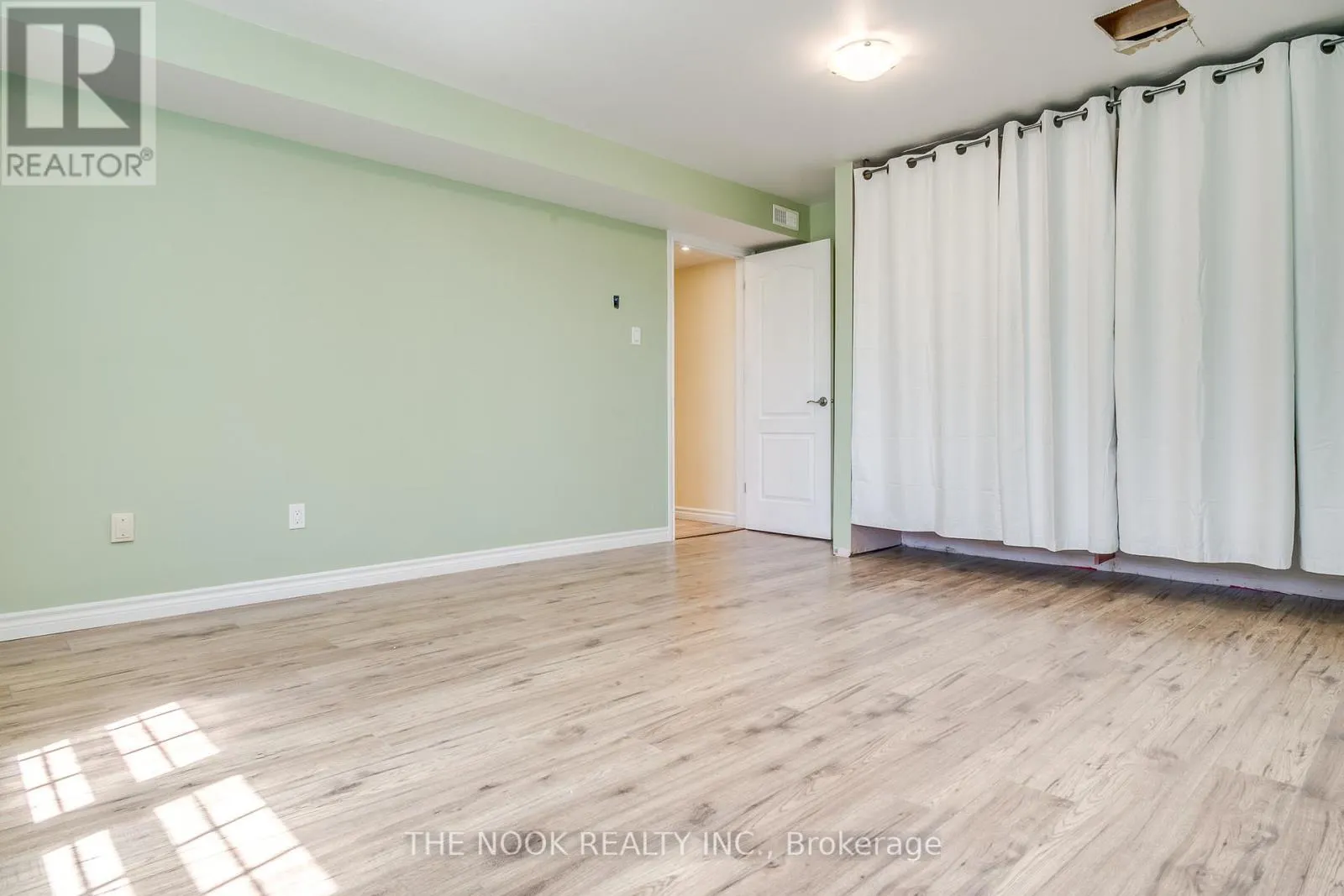95 PEACOCK BOULEVARD