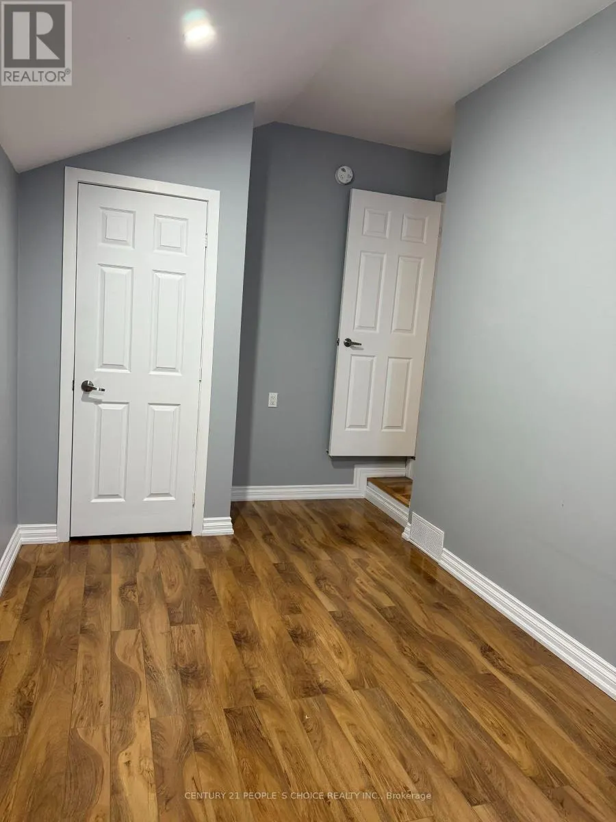 280 CAMBRIDGE ROAD W
