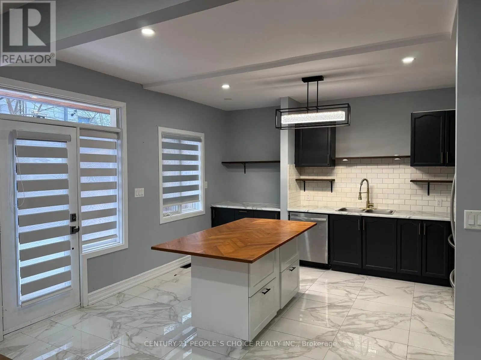 280 CAMBRIDGE ROAD W