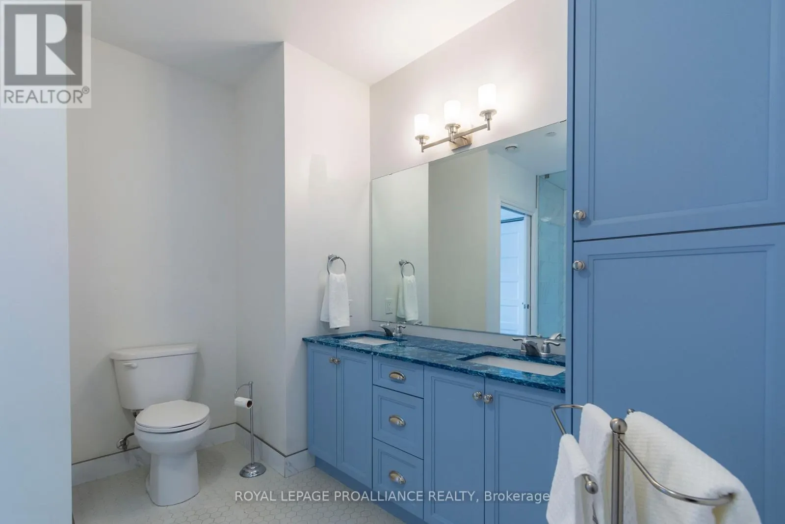 505 - 199 FRONT STREET, #505