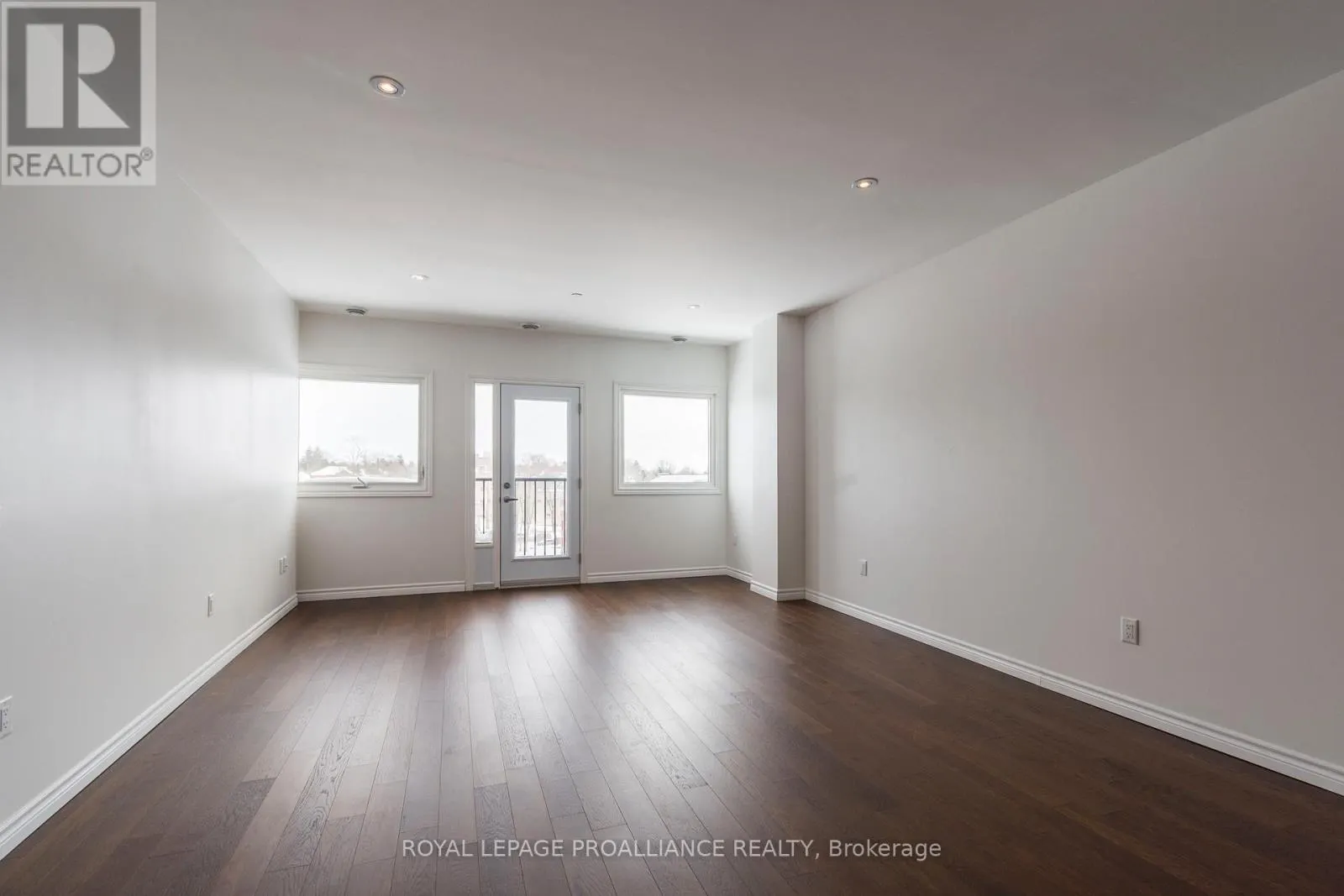 505 - 199 FRONT STREET, #505