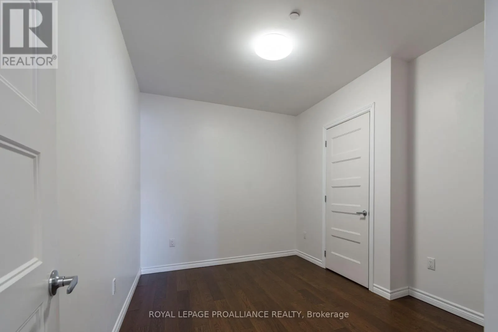 505 - 199 FRONT STREET, #505