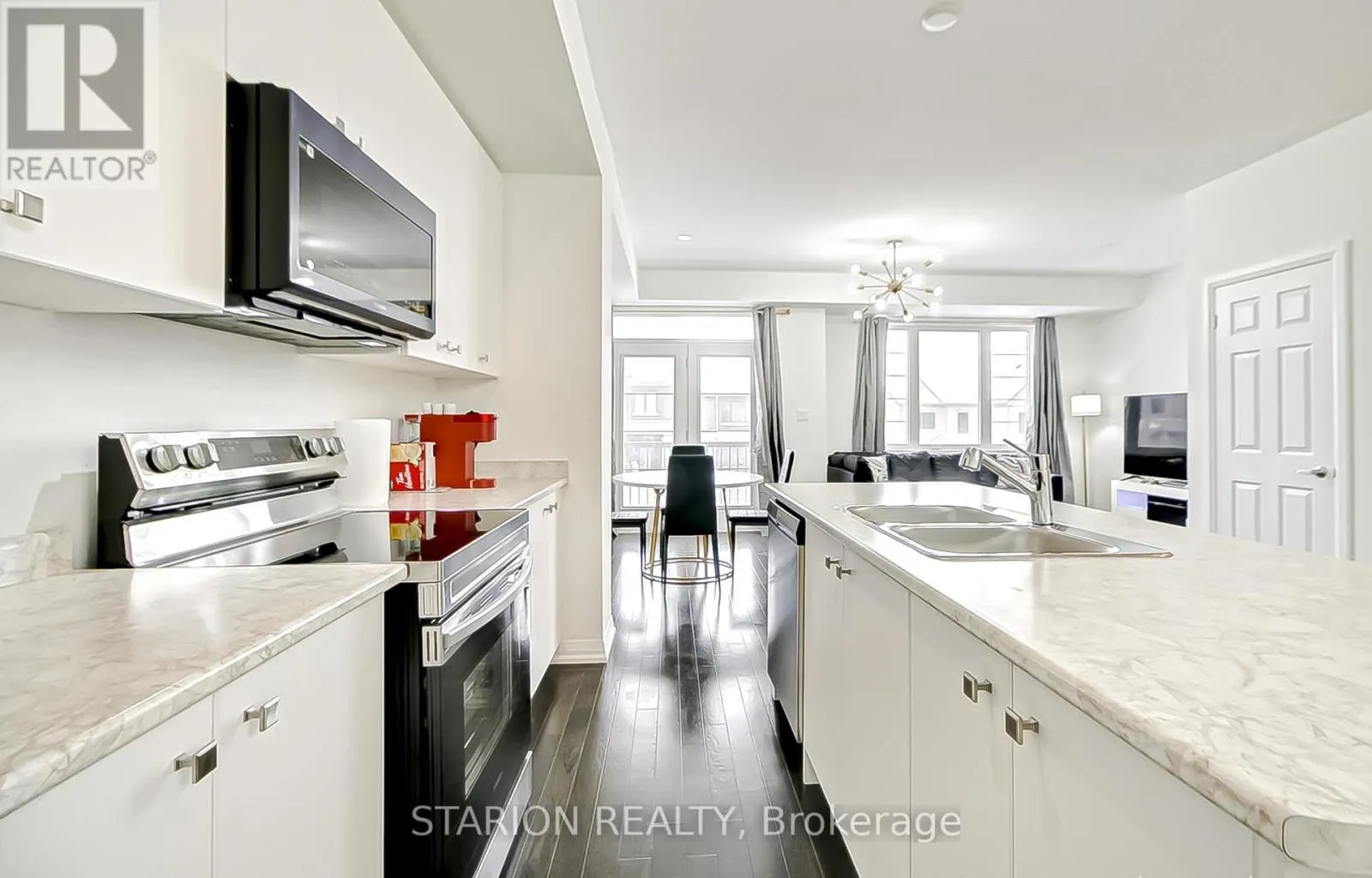 29 GRANVILLE CRESCENT