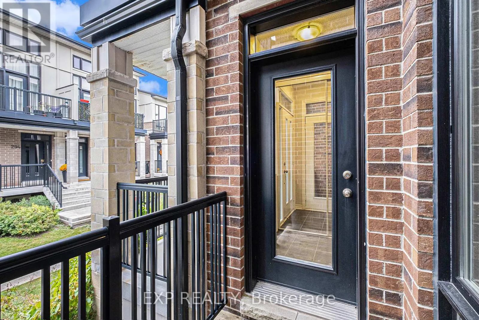 274 PEMBINA PRIVATE