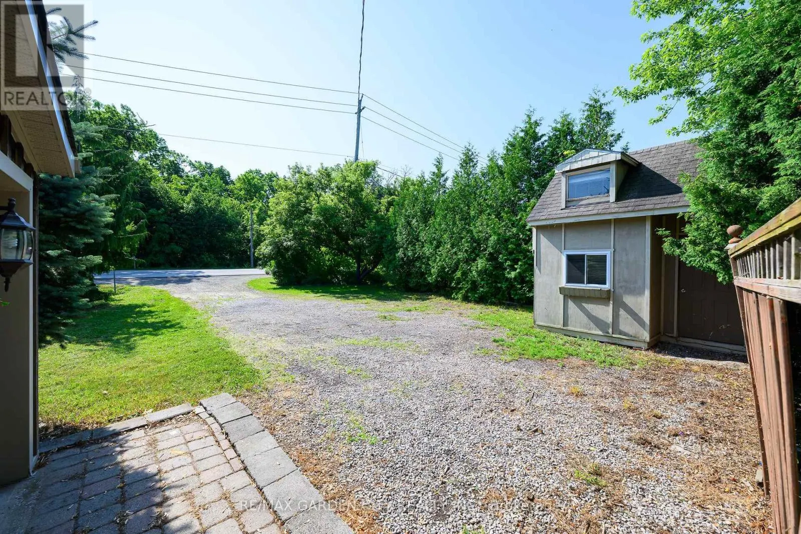 126 MOUNTAIN ROAD
