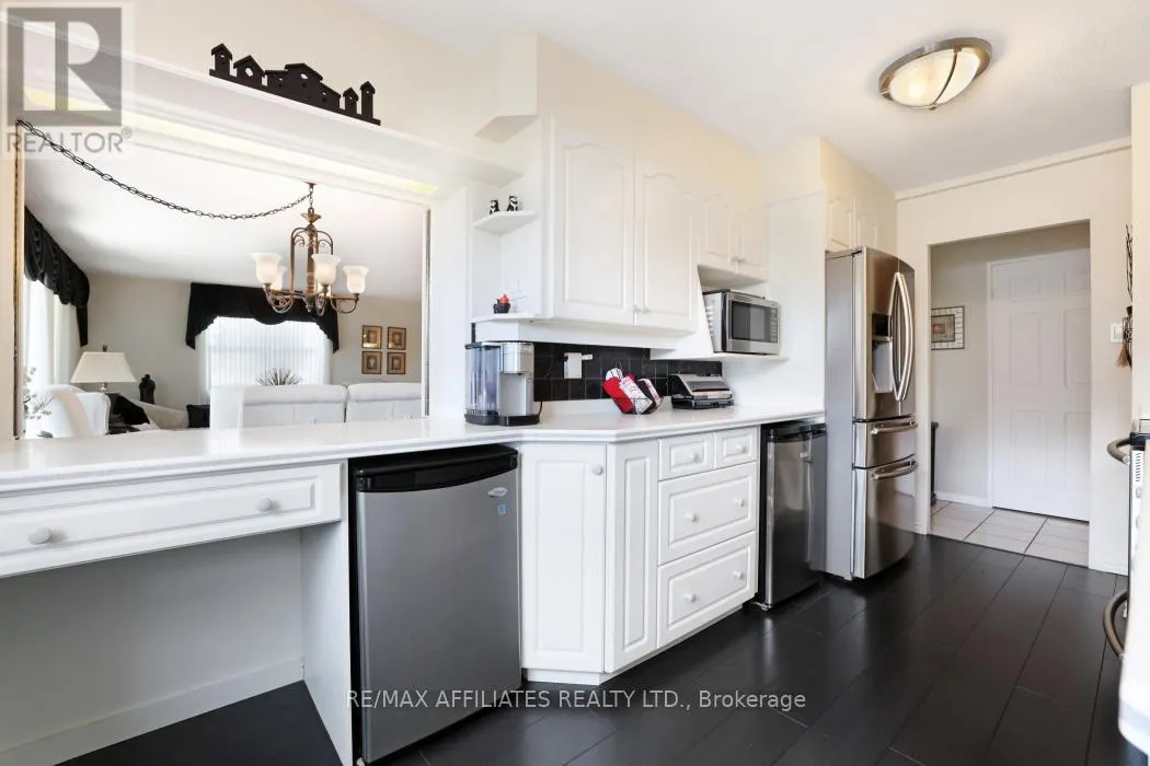 304 - 1190 RICHMOND ROAD