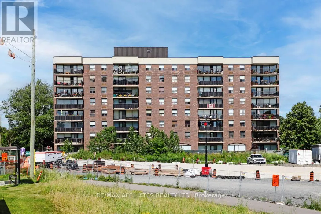 304 - 1190 RICHMOND ROAD
