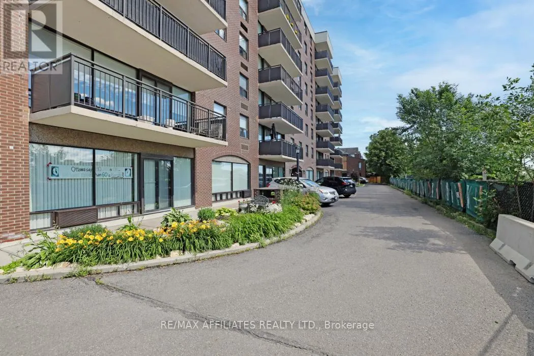 304 - 1190 RICHMOND ROAD