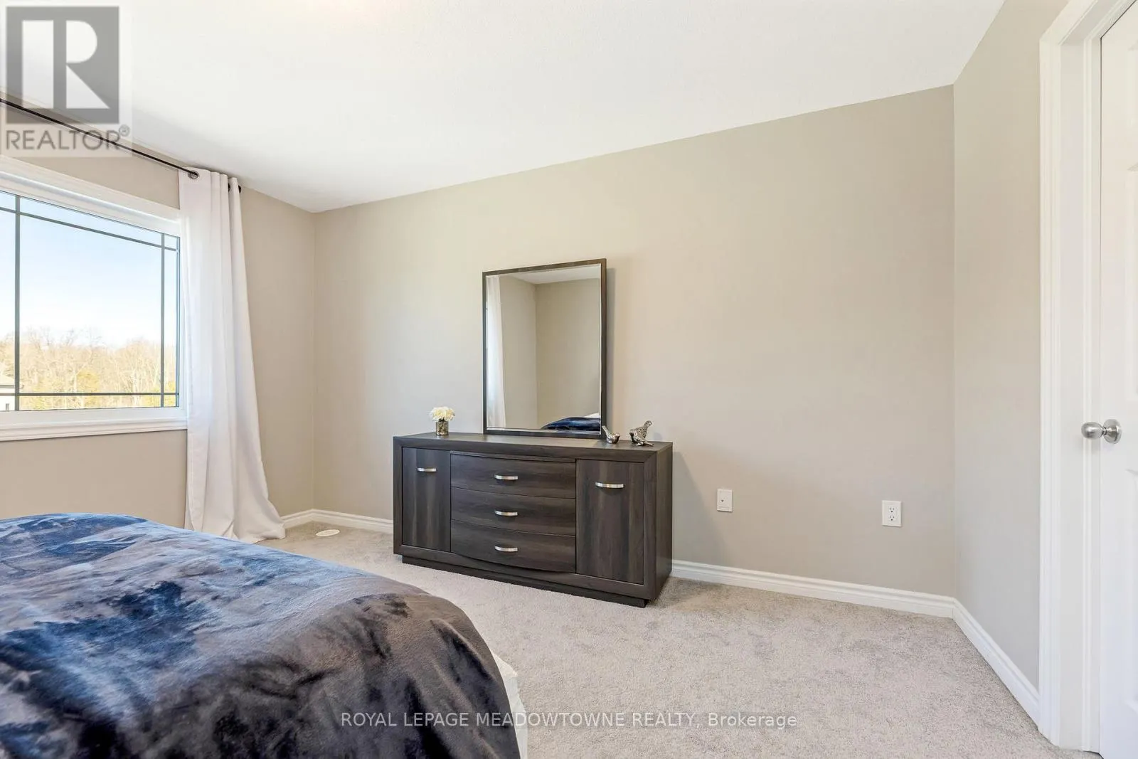 7 - 107 WESTRA DRIVE