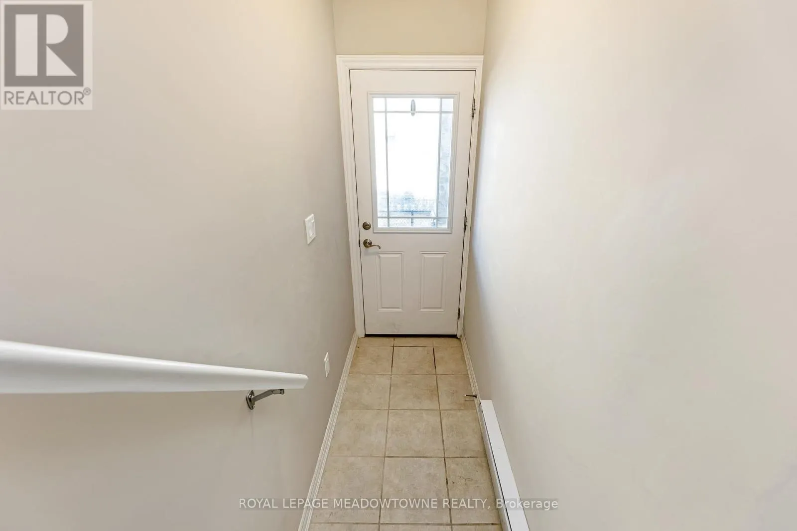7 - 107 WESTRA DRIVE