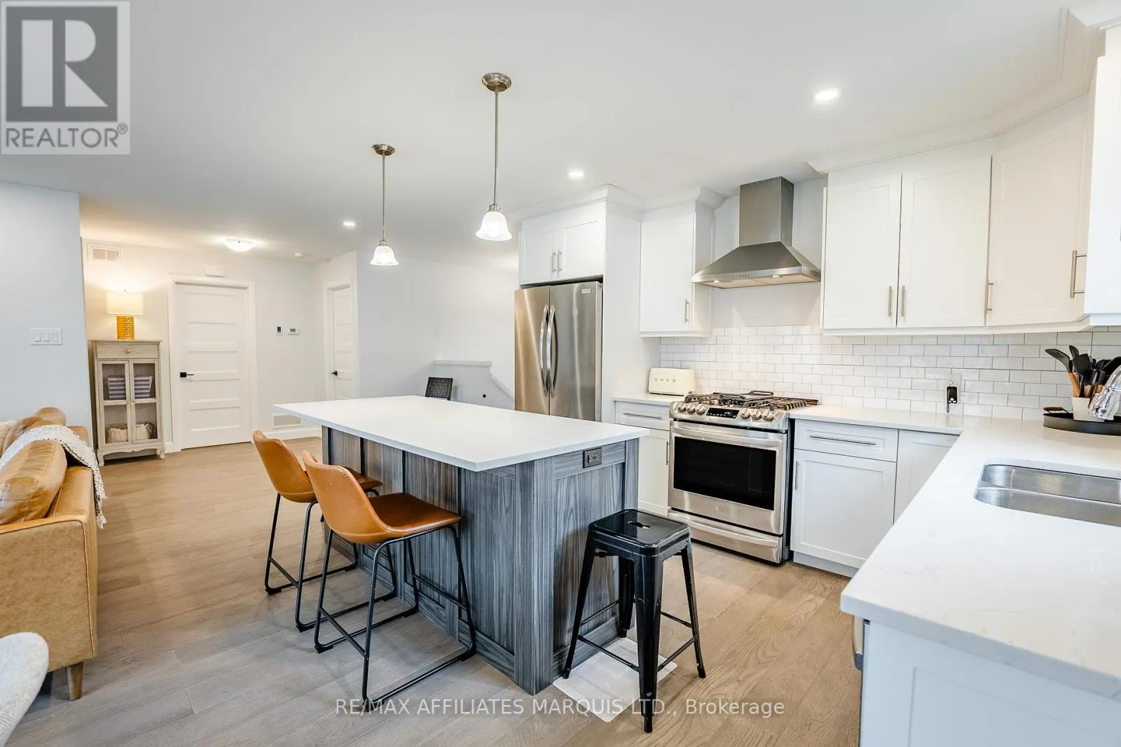 269 GILLIS AVENUE