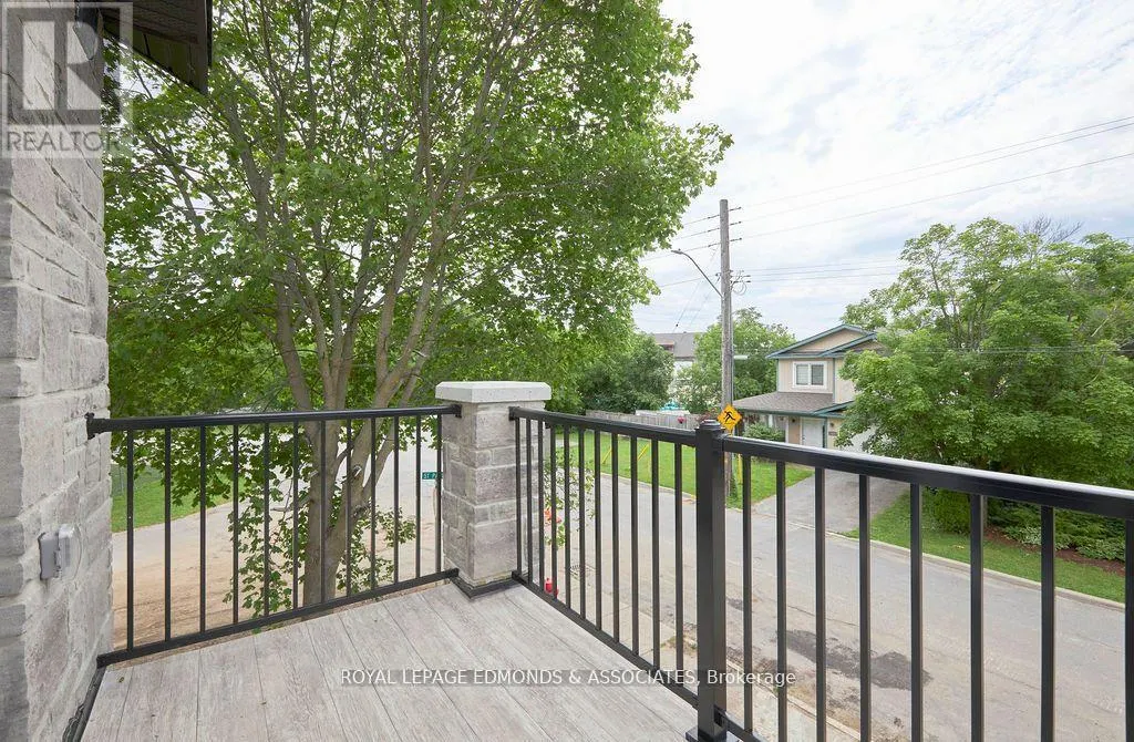 119 BELL STREET