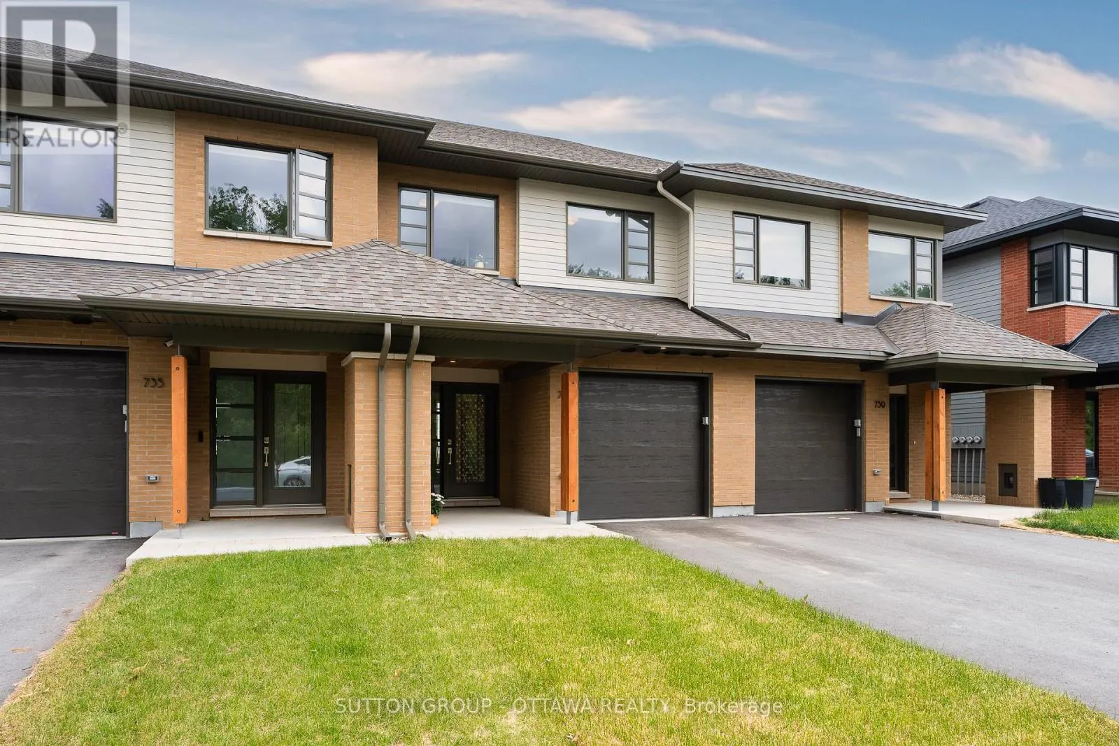 737 ACAI WAY