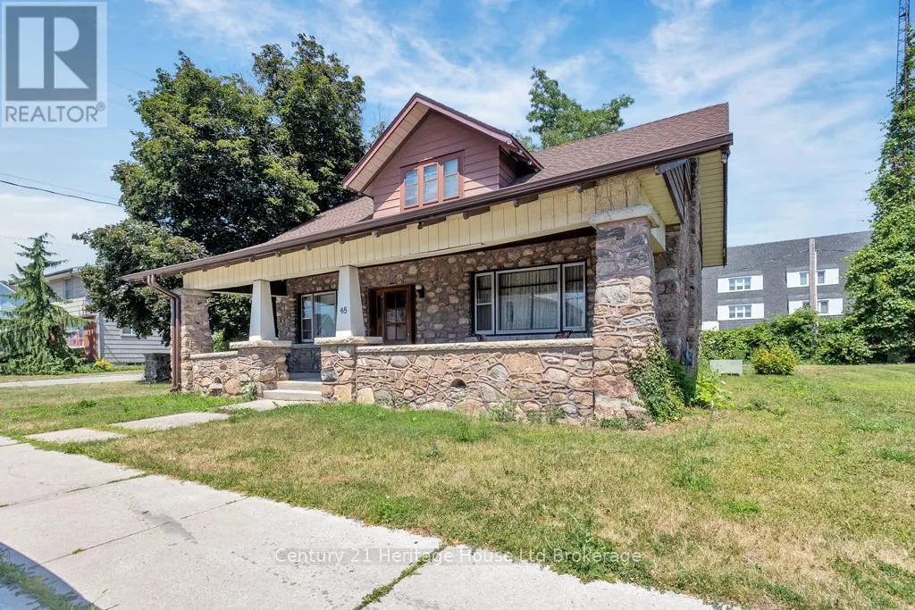 48 BROCK STREET W