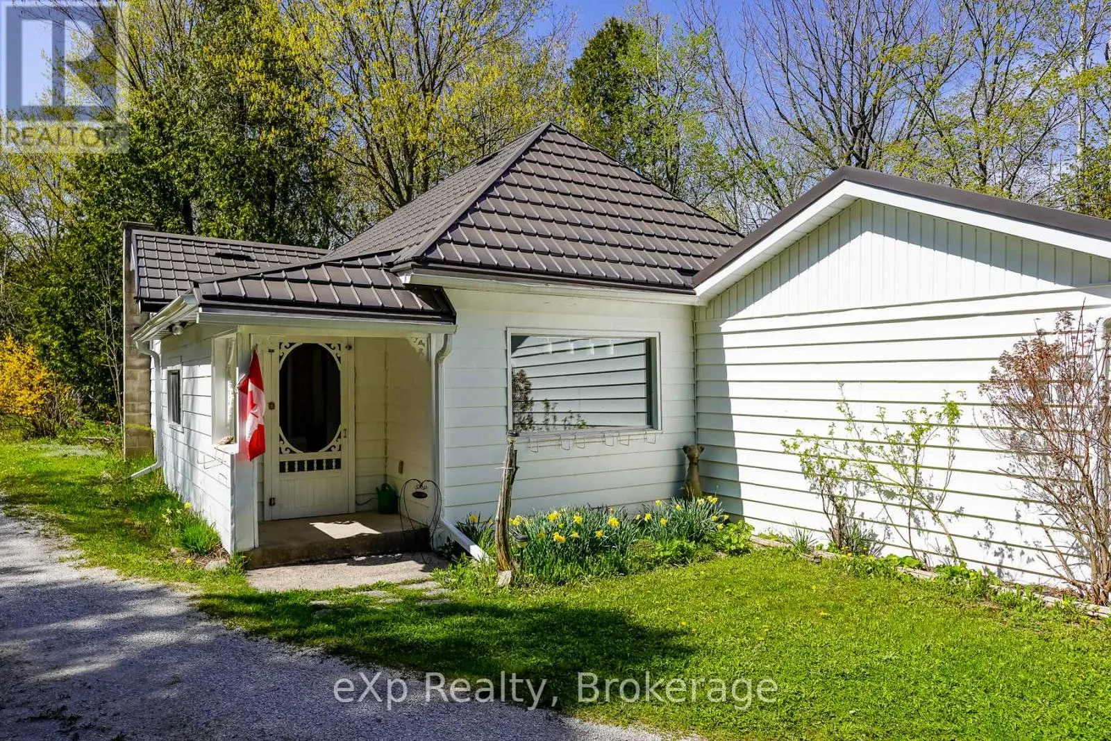 1483 HIGHWAY 6