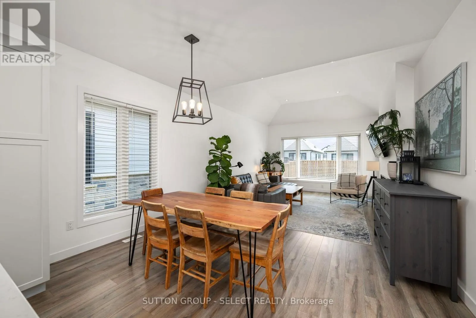 224 DOAN DRIVE
