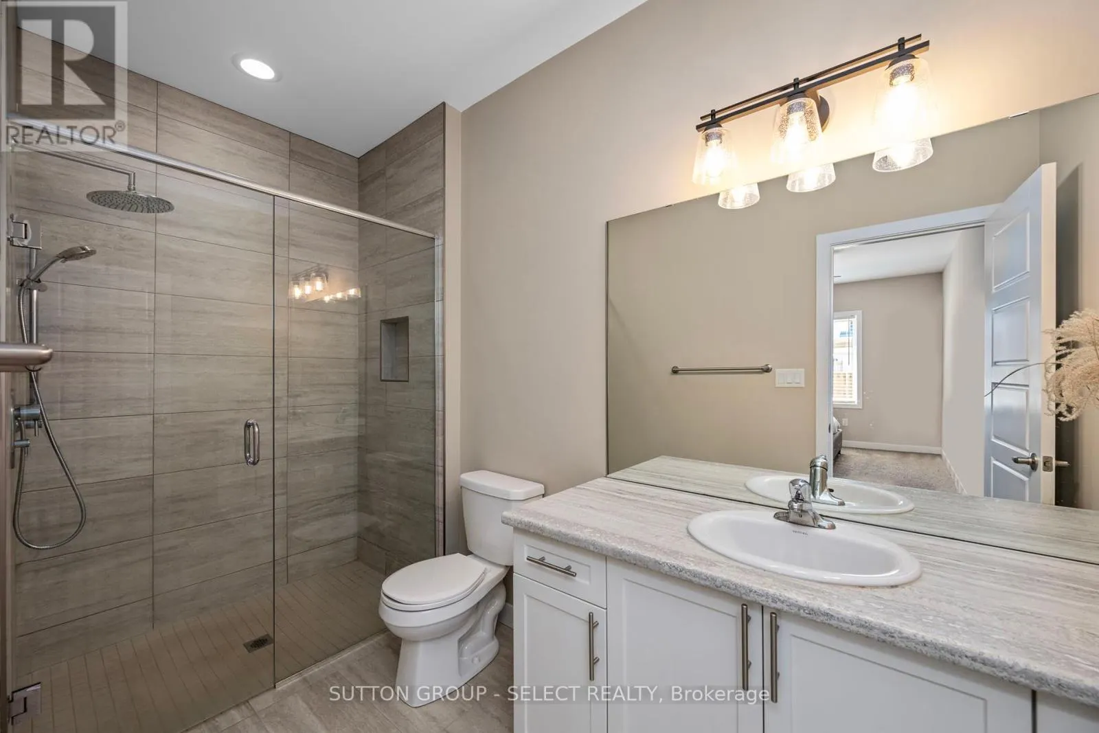 224 DOAN DRIVE
