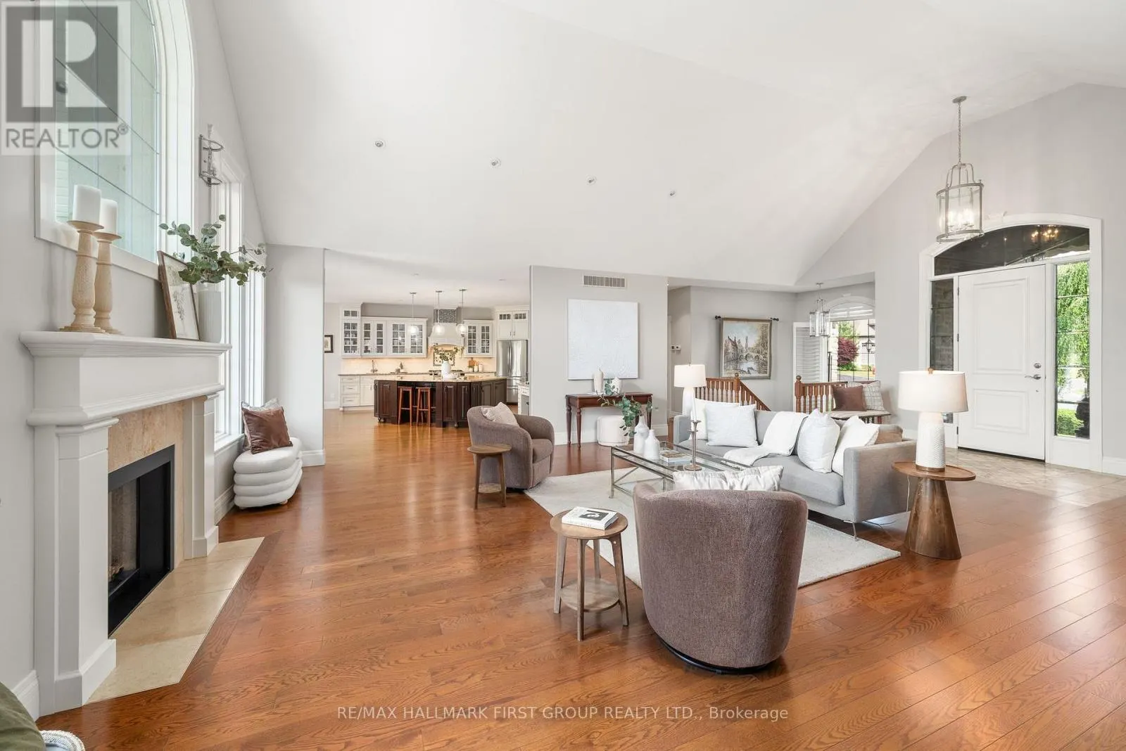 22 ROSSLYN DRIVE