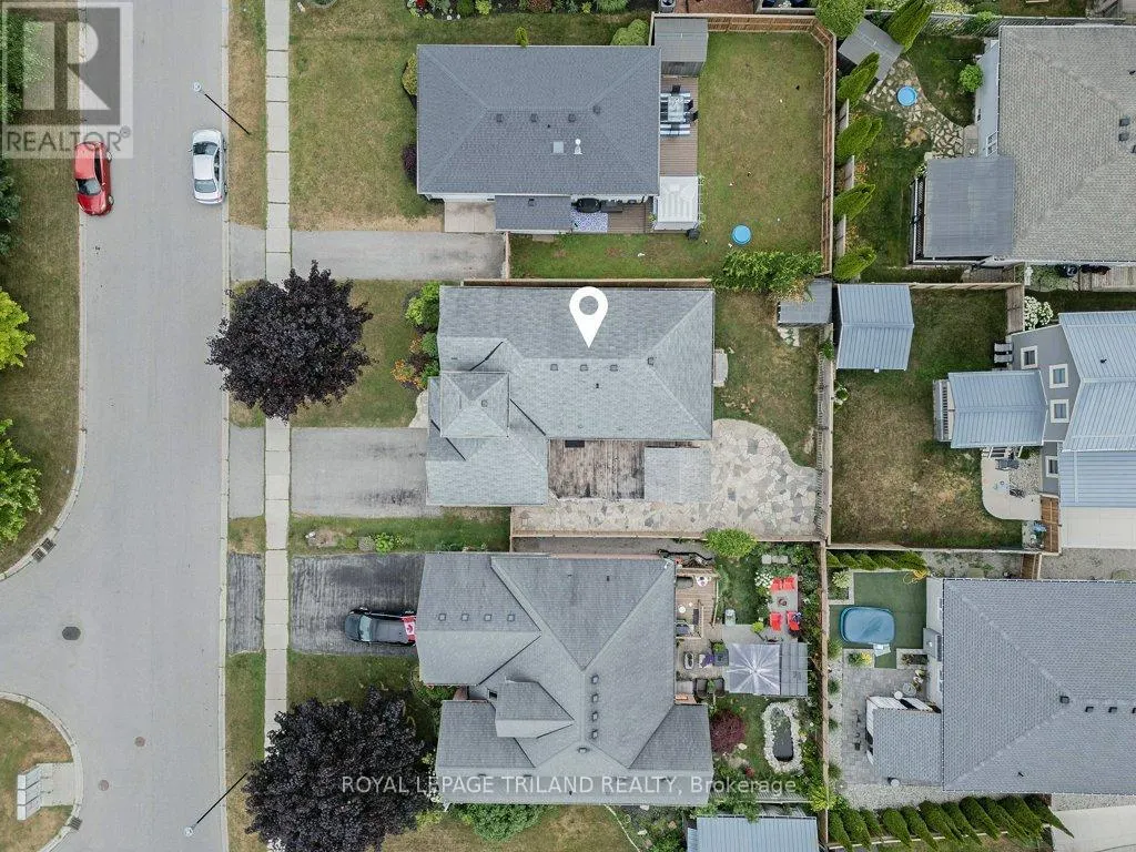 307 FRANCES STREET