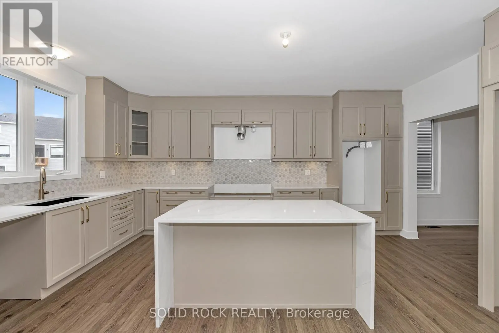 92 ESBAN DRIVE