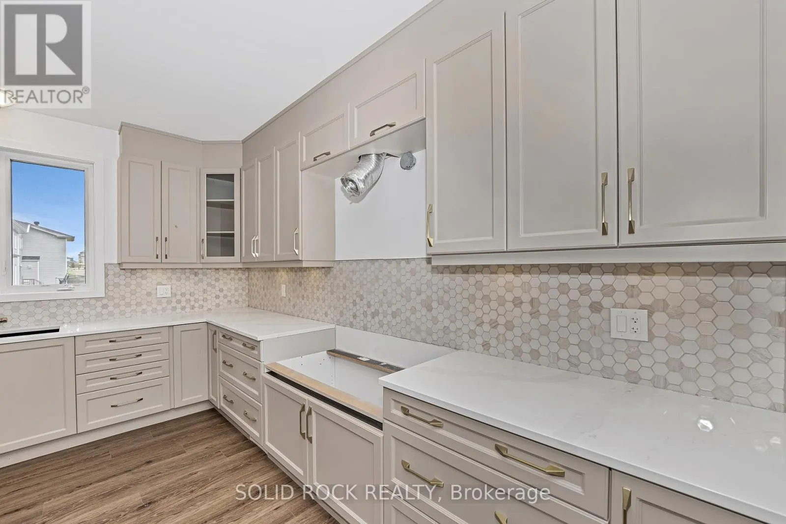 92 ESBAN DRIVE