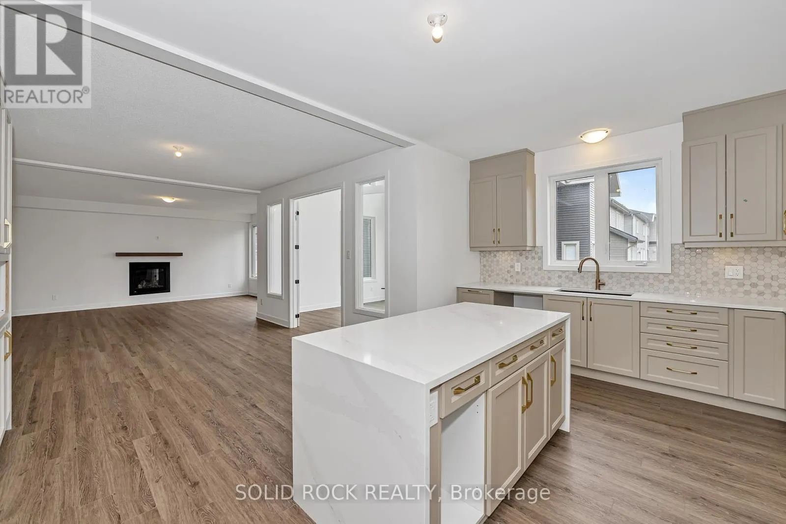 92 ESBAN DRIVE