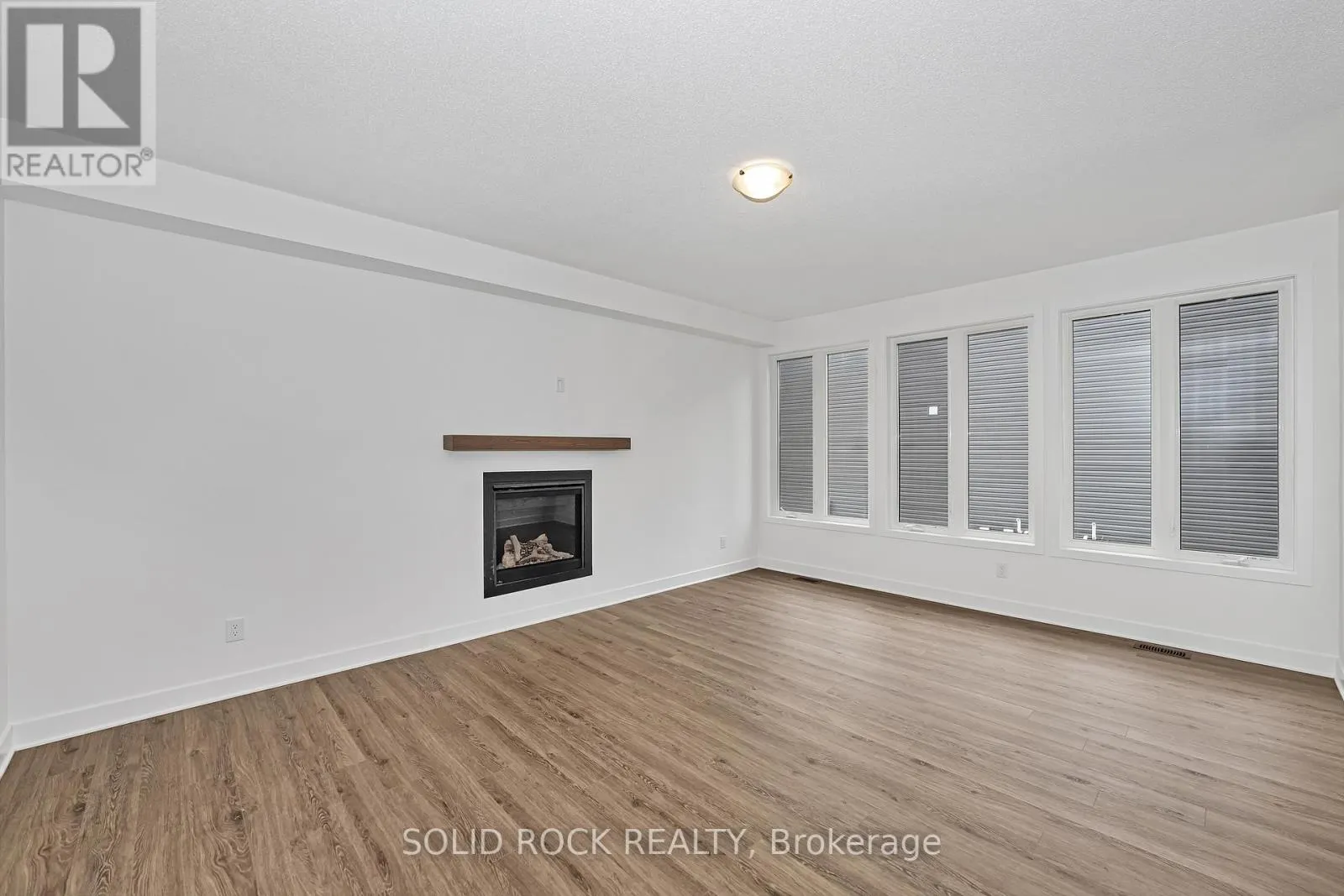 92 ESBAN DRIVE