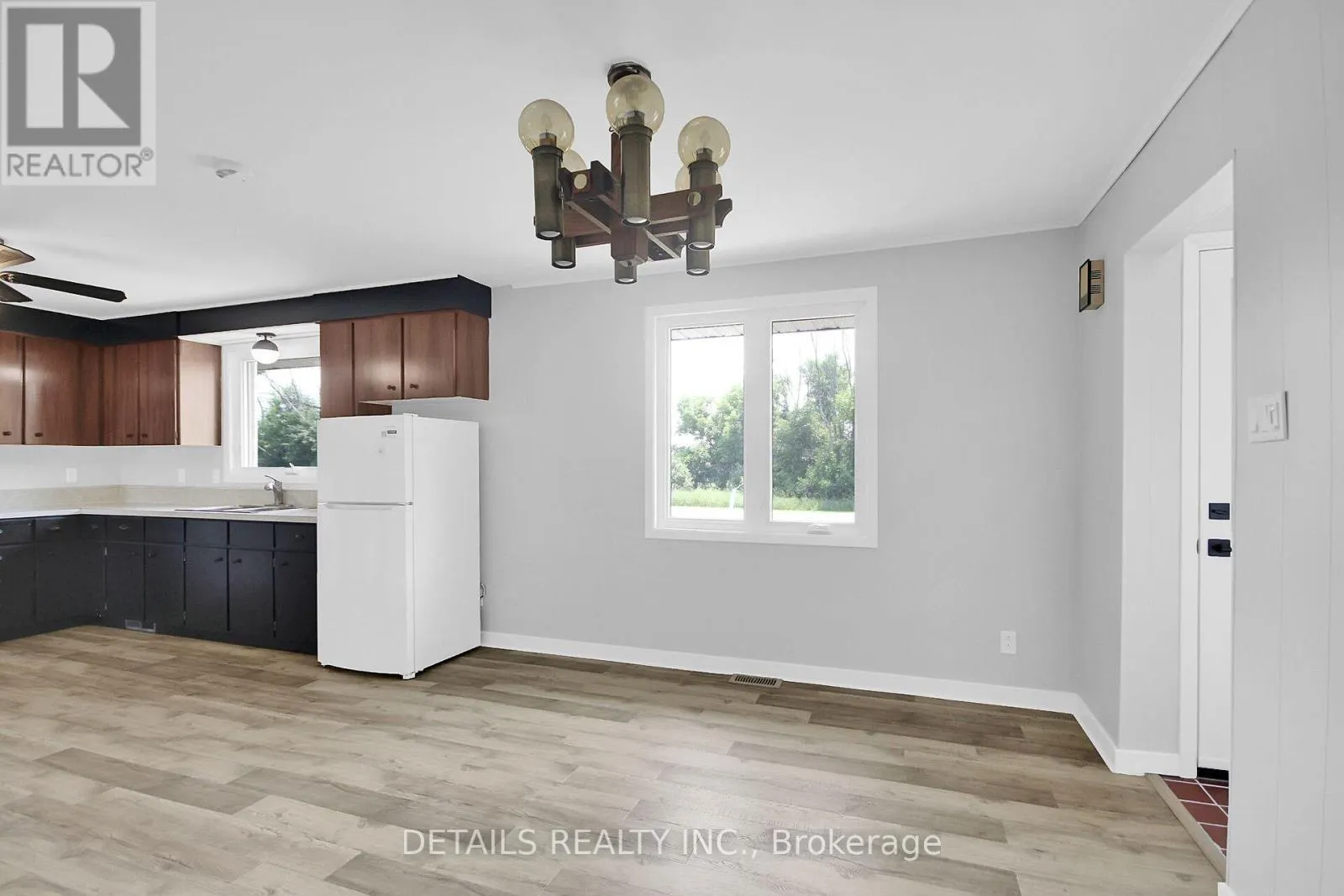 13459 LOUCKS ROAD