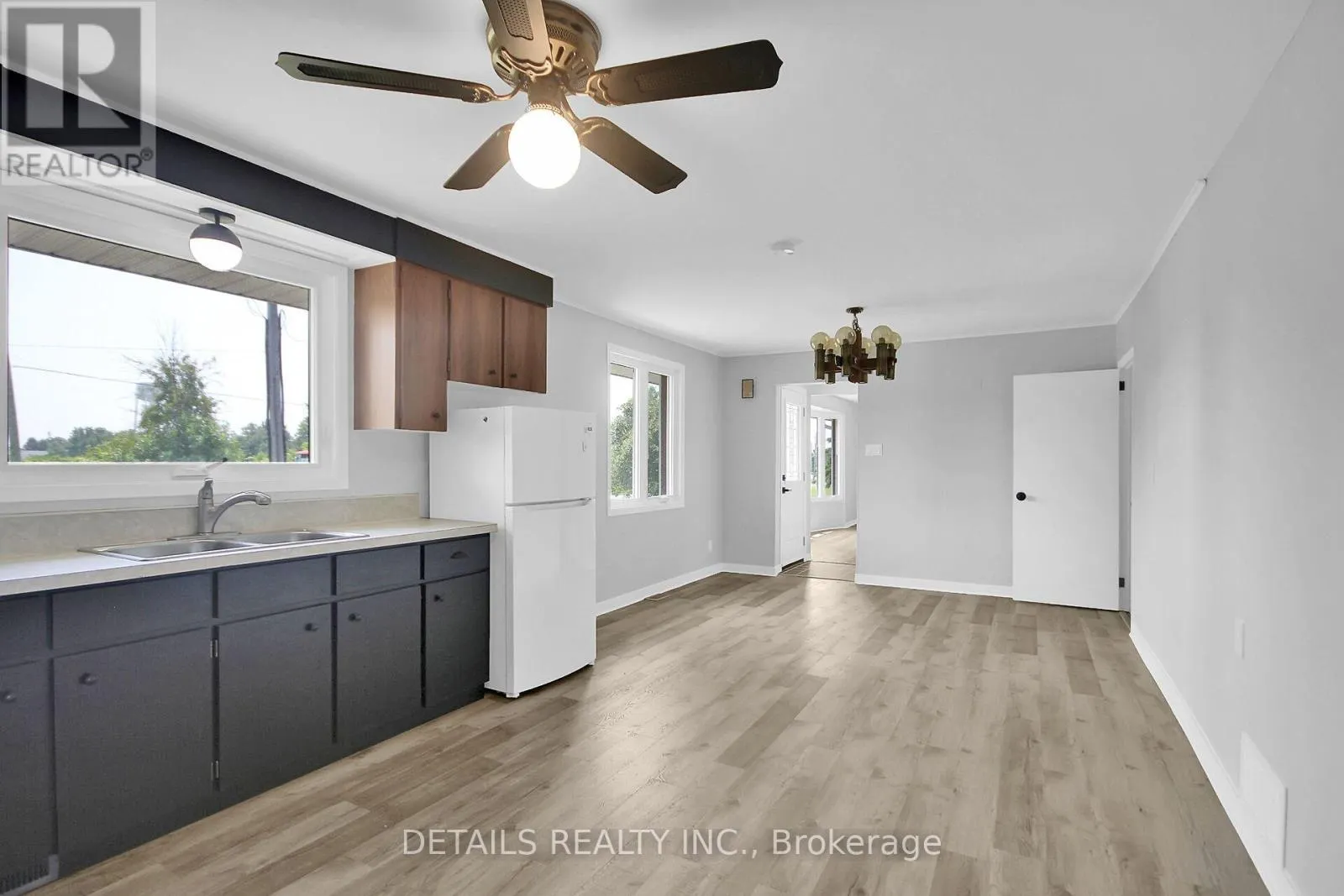 13459 LOUCKS ROAD